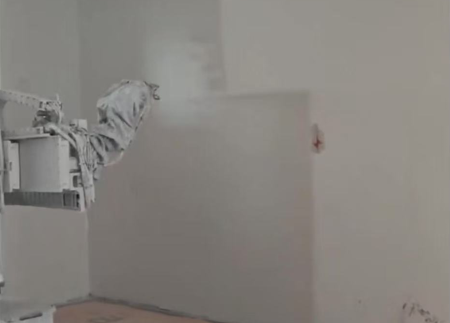 中建八局上海周浦住宅楼项目喷涂