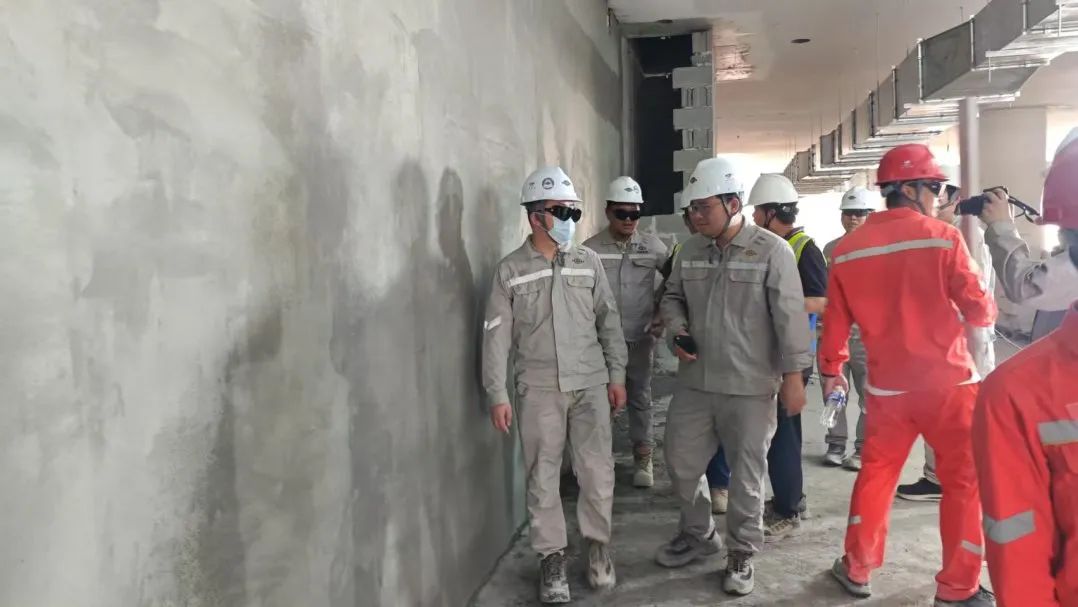 Weibuild Plastering Robot Achieves Flawless Walls in UAEs 50°C Desert Conditions(图4)