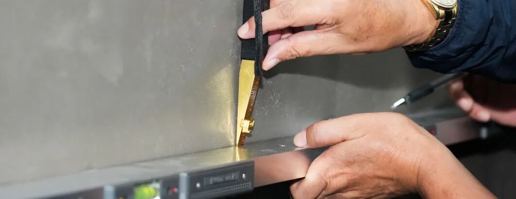 抹灰机器人vs传统人工：江西建工“CA88机器人&匠心手艺人技能大赛”在南京举行(图10)